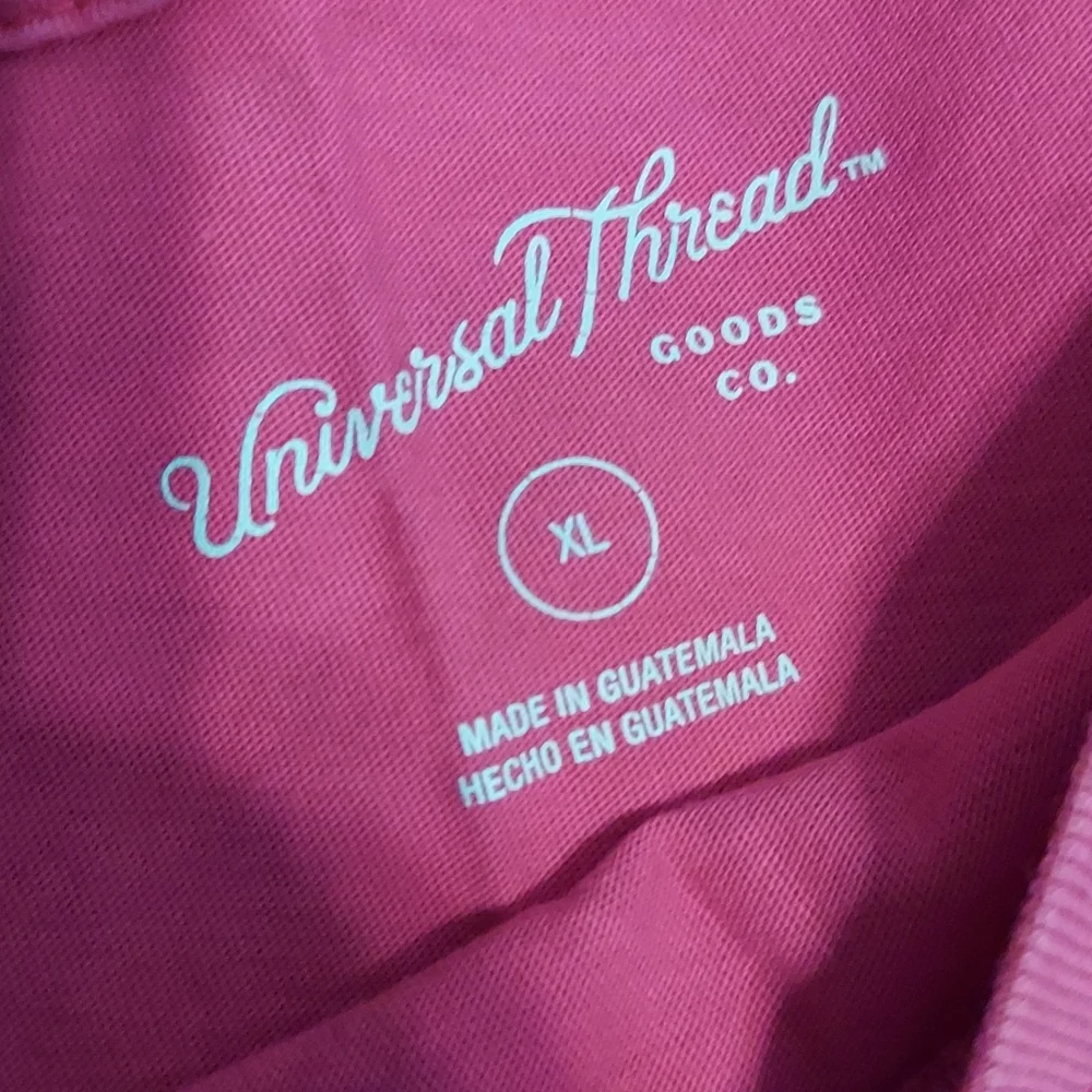 🛑🛑 SOLD SOLD SOLD 🛑🛑 2 Universal Thread T-shirts & 1 Anna T- shirt - Picture 3 of 5